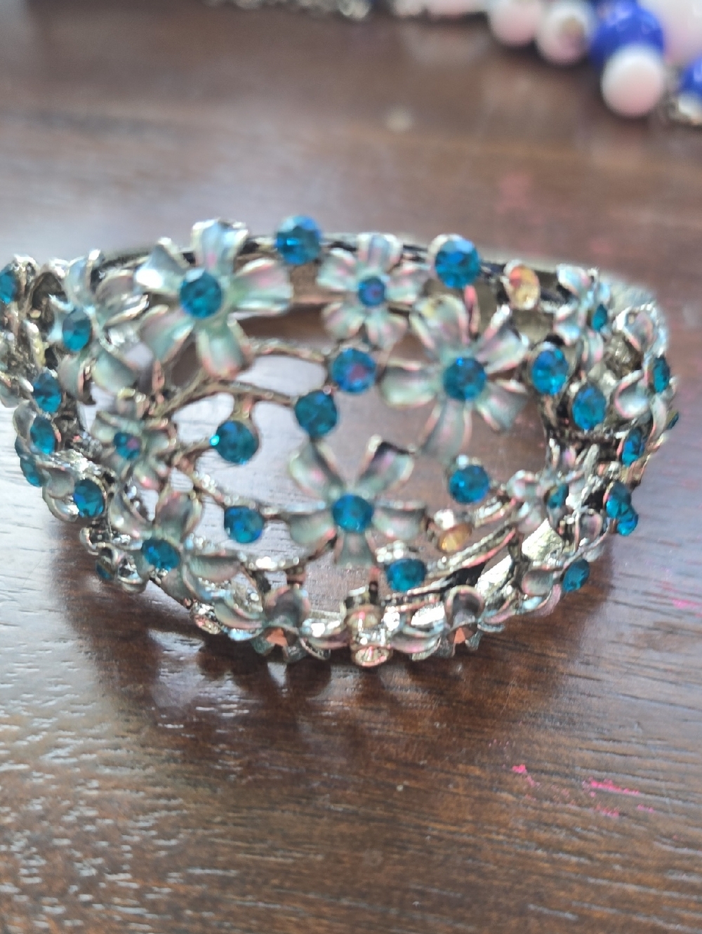 ALILANG Silver Floral Bracelet with Blue Crystal Accents